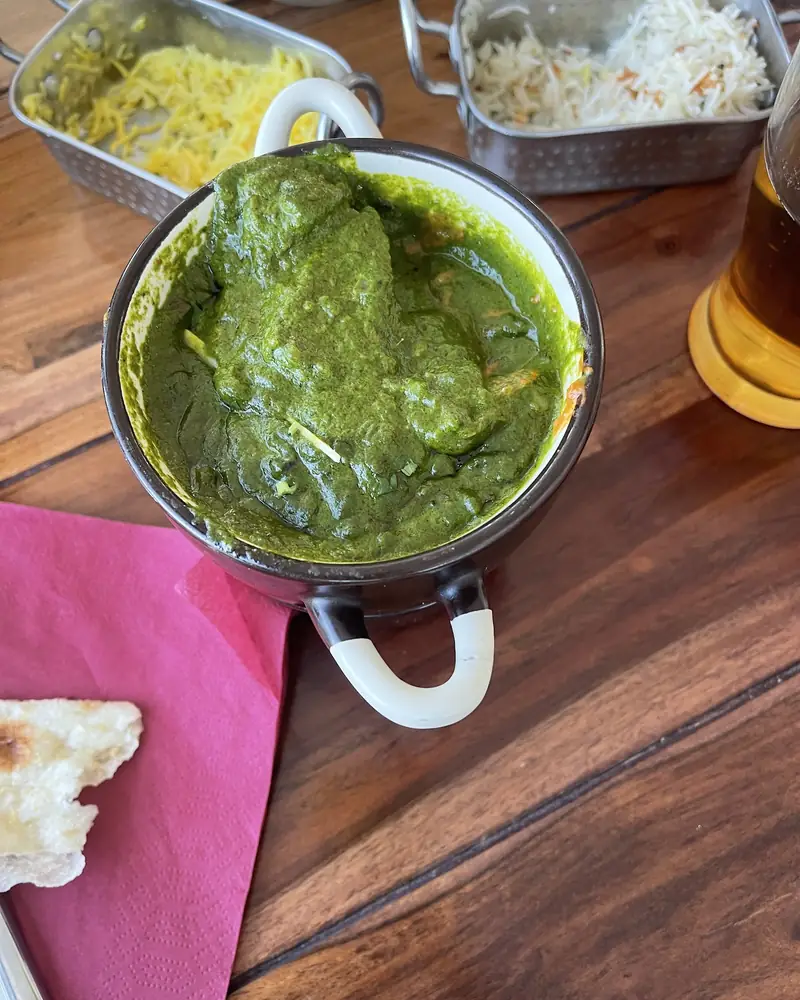Szpinakowe saag